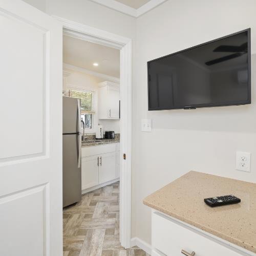 Jellystone Park Birchwood Acres Villa Greenfield Park Екстериор снимка